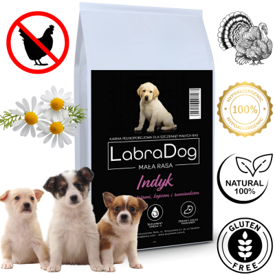 Karma sucha dla szczeniąt ras małych  LabraDog Superfood Puppy Indyk z kaczką batatami koprem i rumiankiem